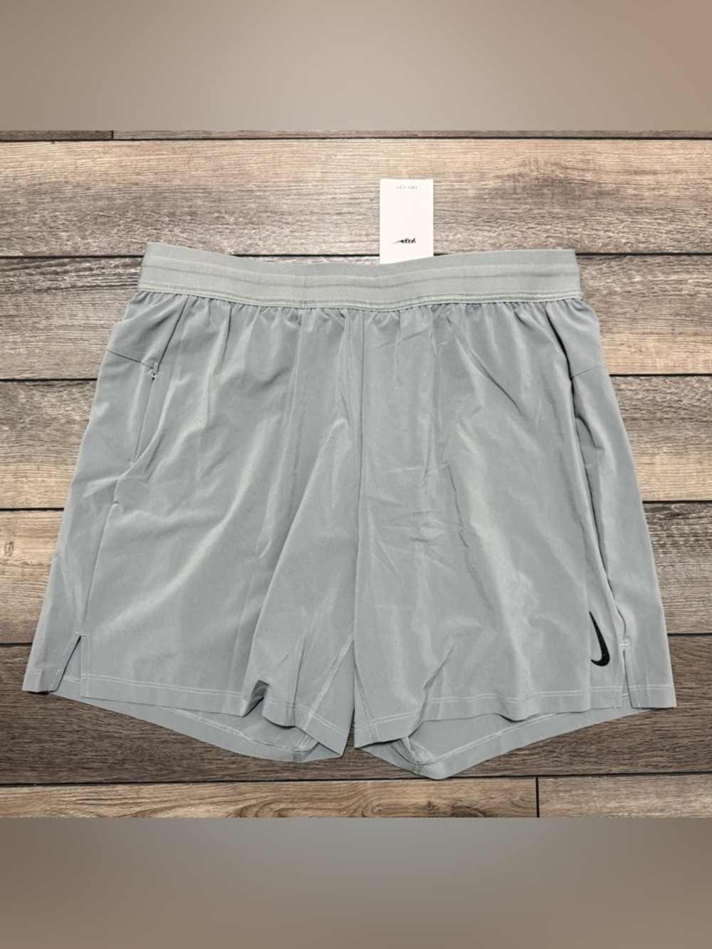 Nike Yoga Men's Light Gray Athletic Training Shorts